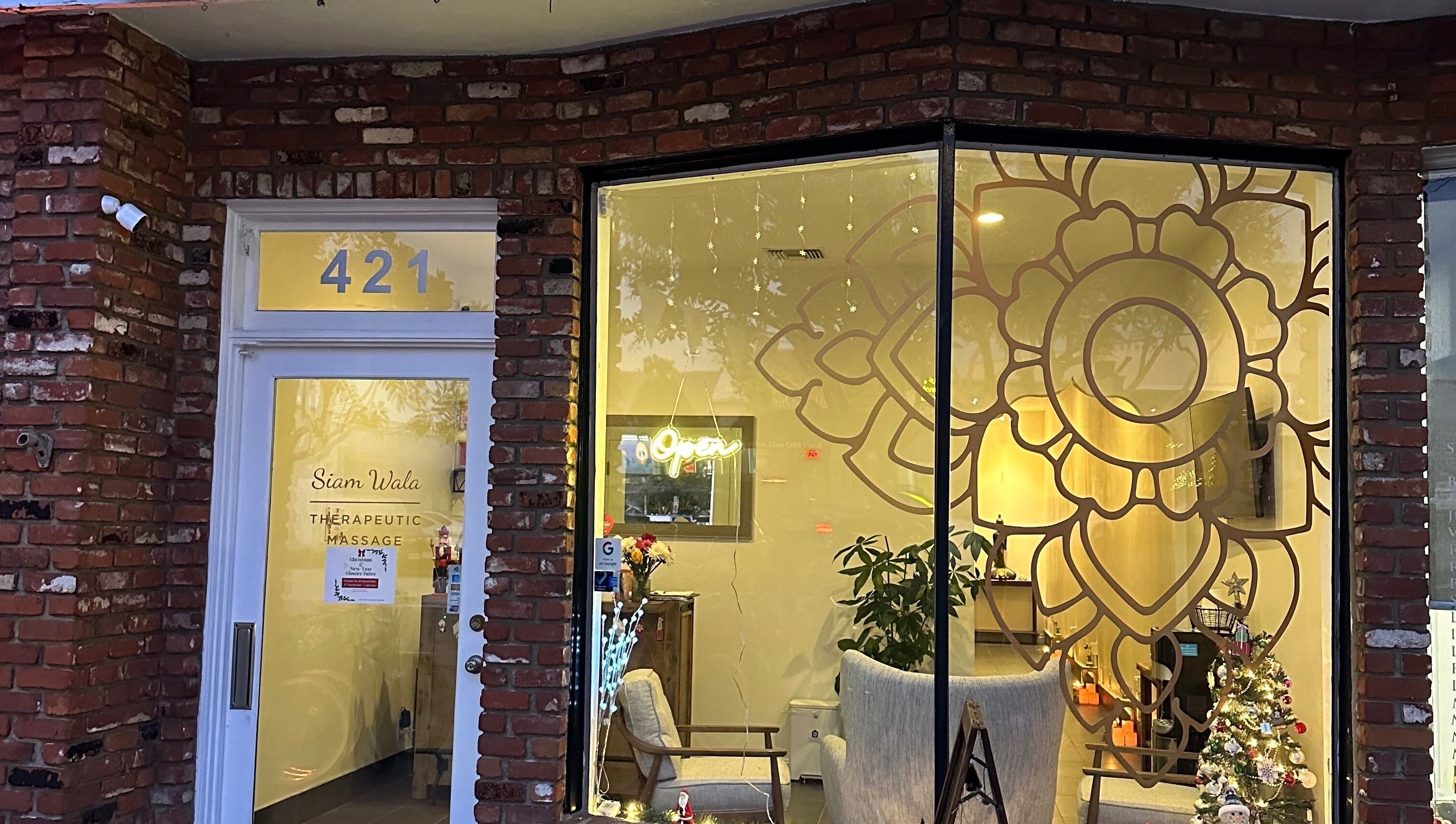 Front view of SIAM WALA Therapeutic Massage in El Segundo, California with inviting decor.