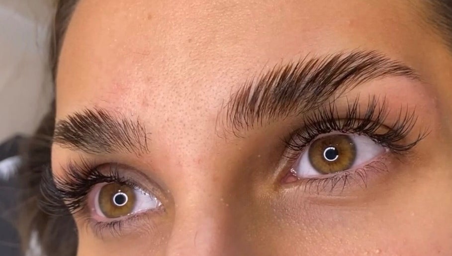 LSL Lash Studio Red Bank image 1