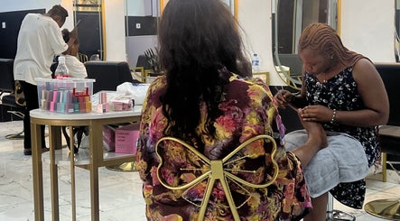 IHB Salon & Spa image 2