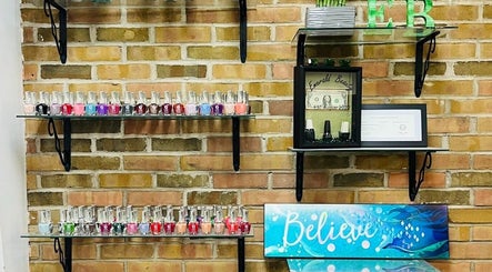 Emerald Beauty Salon and Spa image 3