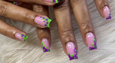 N4nails & Beauty