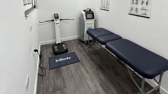 TRAIN LDN · Canary Wharf · Therapy Unit 123