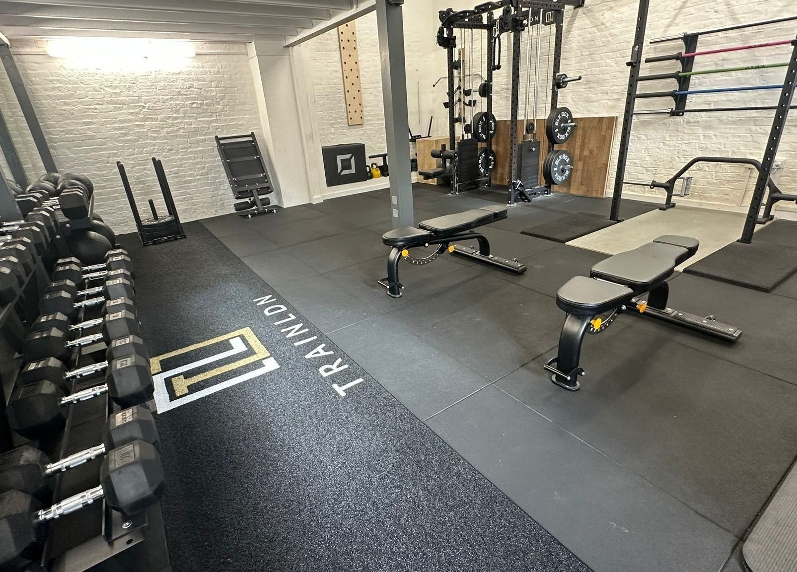 TRAIN LDN · Canary Wharf · Studio 123 gym with modern equipment, London, England, GB.