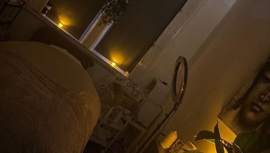 Cozy therapy room at Xtreme Beauty (Mobile Therapist), Ponteland, England, GB with warm lighting and soothing decor.