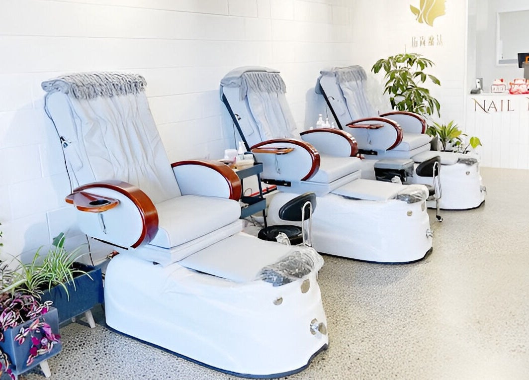 Luxury pedicure chairs at Nail Magic, Auckland, Auckland, NZ. Modern and inviting salon ambiance.