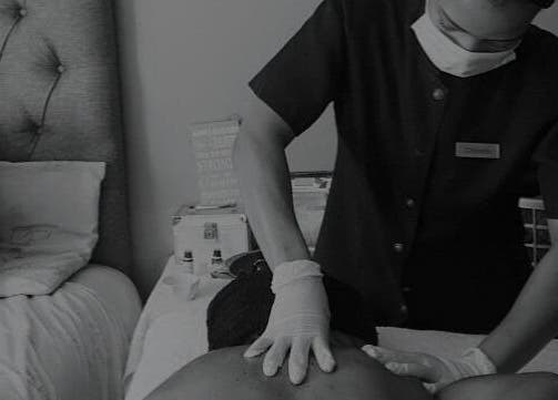 Expert therapist gives relaxing back massage at Chrystell Health and Wellness Mobile Spa in Roodepoort, Gauteng, ZA.