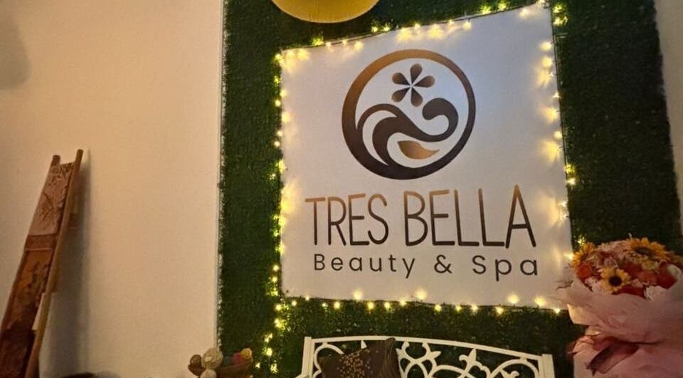 Tres Bella Beauty & Spa entrance with floral decor, Kuala Lumpur, Wilayah Persekutuan Kuala Lumpur, MY.