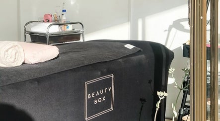 Beauty Box 2paveikslėlis