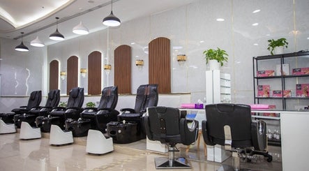 Companion Beauty Salon & Spa - Dubai Qusaise - Madina Mall Branch изображение 2