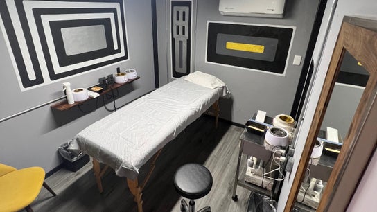 Waxing4Men - Waxing, Trimming, Mani/Pedi