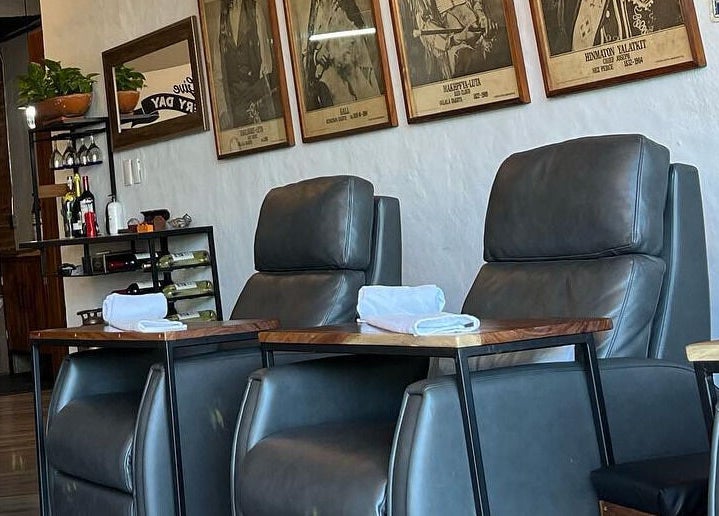 Comfy seating at Waxing4Men, Puerto Vallarta, Jalisco, MX offering a serene wellness experience.