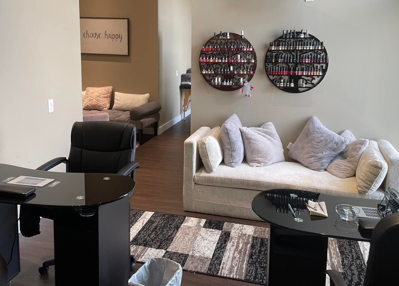 Relaxing seating area at Nurse Cori Injectables & Aesthetics, Milton, Ontario, CA. Cozy and inviting space.