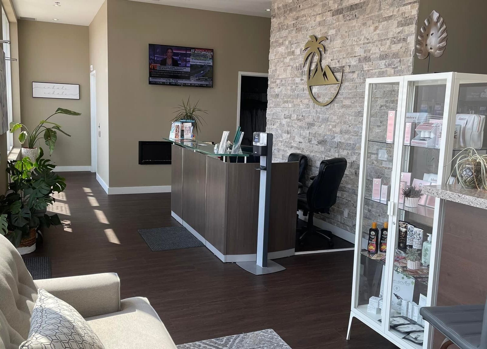 Reception area of Nurse Cori Injectables & Aesthetics, Milton, Ontario, CA featuring modern decor and furnishings.