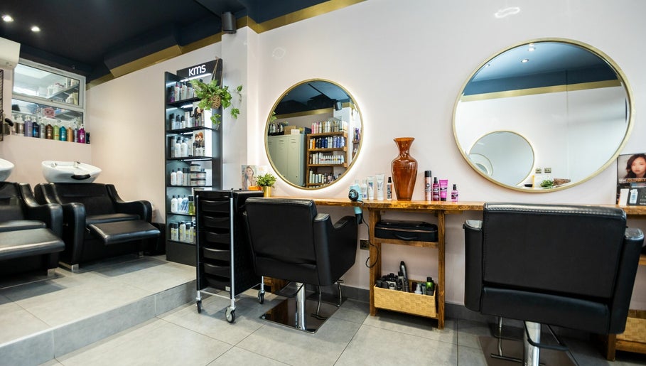 The Rise Hair Studio imaginea 1