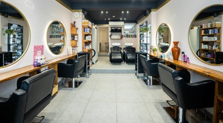 The Rise Hair Studio, bilde 2