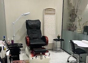 Relaxing massage chair and spa setting at Faisalia Center | مساج هدوء الاسترخاء - الفيصلية, الدمام, المنطقة الشرقية, SA.