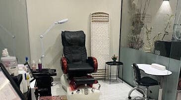 Relaxing massage chair and spa setting at Faisalia Center | مساج هدوء الاسترخاء - الفيصلية, الدمام, المنطقة الشرقية, SA.