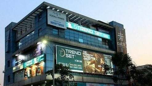 TrendSet Studio-Beauty Salon & Spa in Vizag slika 1