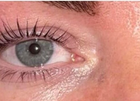 Close-up of a perfectly styled eye at Julieann’s Beauty Room, Blantyre, Scotland, GB. Modern beauty expertise.