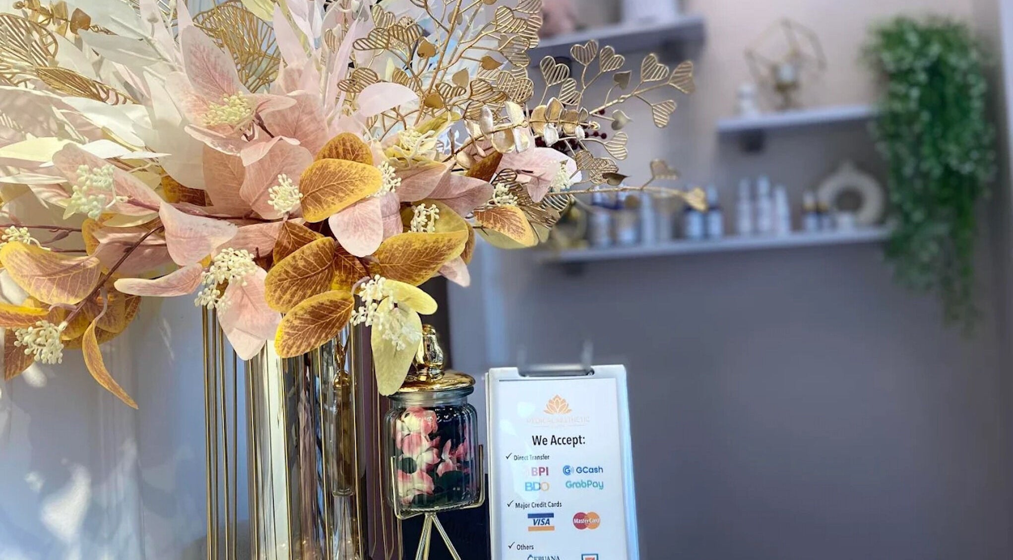 Floral arrangement at Medical Aesthetic Clinic, Pasay, Metro Manila, PH, creating a serene ambiance.