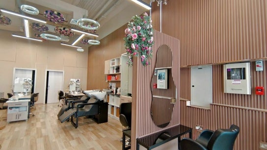 Real Touch Beauty Centre Business Bay