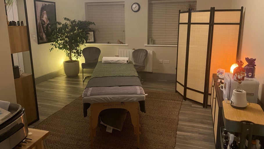 Relaxing massage room at Albion Massage Therapy, Cambridge, England, GB featuring serene decor.