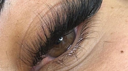 Close-up of professionally styled eyelashes at HumS Beauty Clinic in Mosgiel, Otago Region, NZ.