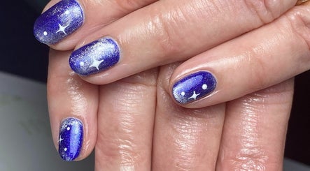 Twinkles Nails and Beauty image 2
