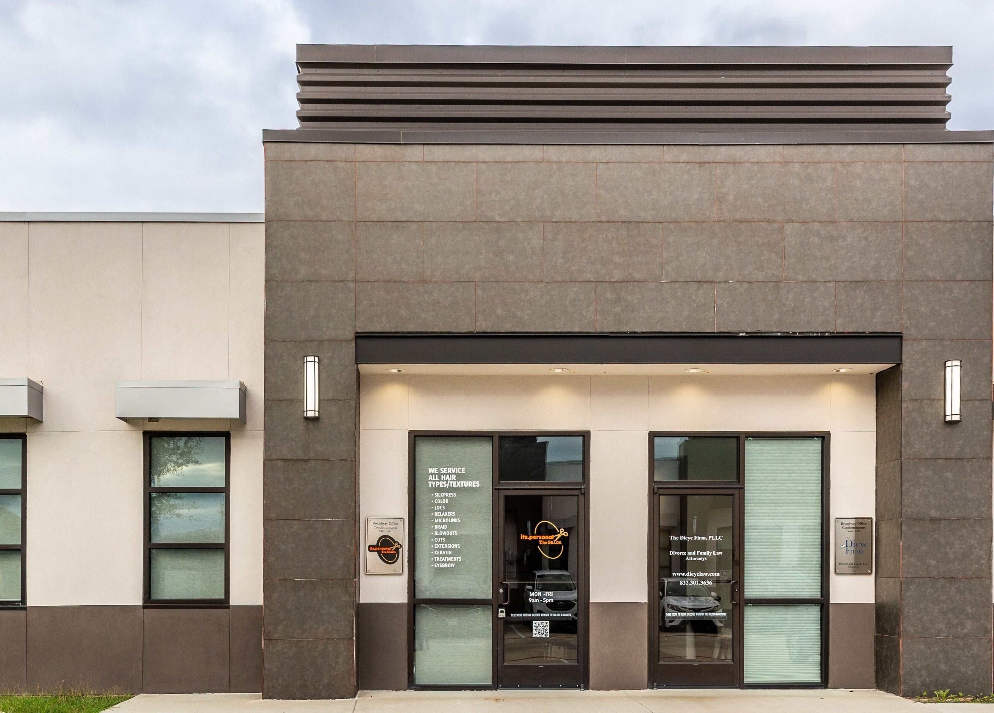 Modern entrance of Its Personal the Salon in Pearland, Texas, US, showcasing sleek design.