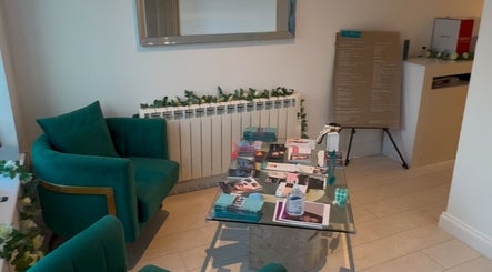 Ely Spmu & Aesthetic Clinic image 3