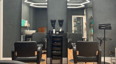 ZainZ Hair Studio billede 2