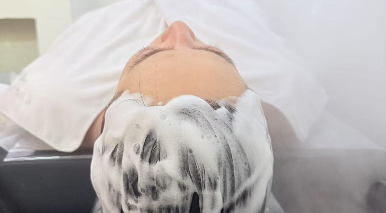 Relaxing facial with foam at All About Your Beauty 美妍阁, North Parramatta, New South Wales, AU.