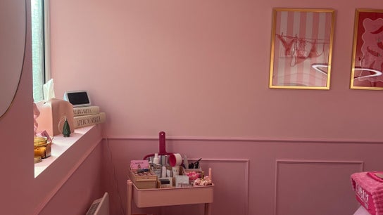 Lashes By Leesh Witney