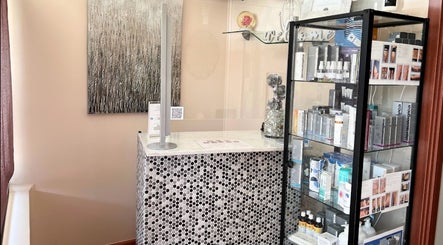 Imagen 3 de A New Derma Clinic