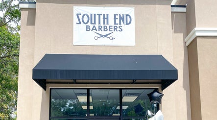 South End Barbers  صورة 3