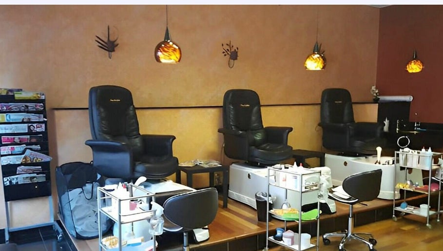 Bana Salon & Spa imaginea 1