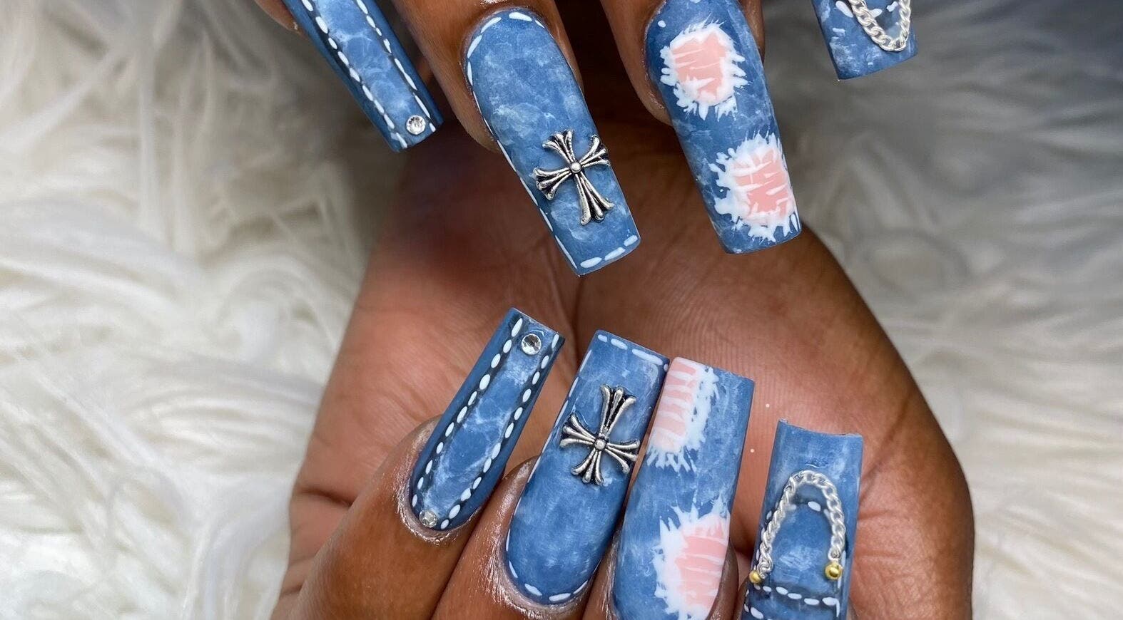 Stunning blue and pink nail art by Glam Nails by Sharon Melamu in Kuruman, Northern Cape, ZA.