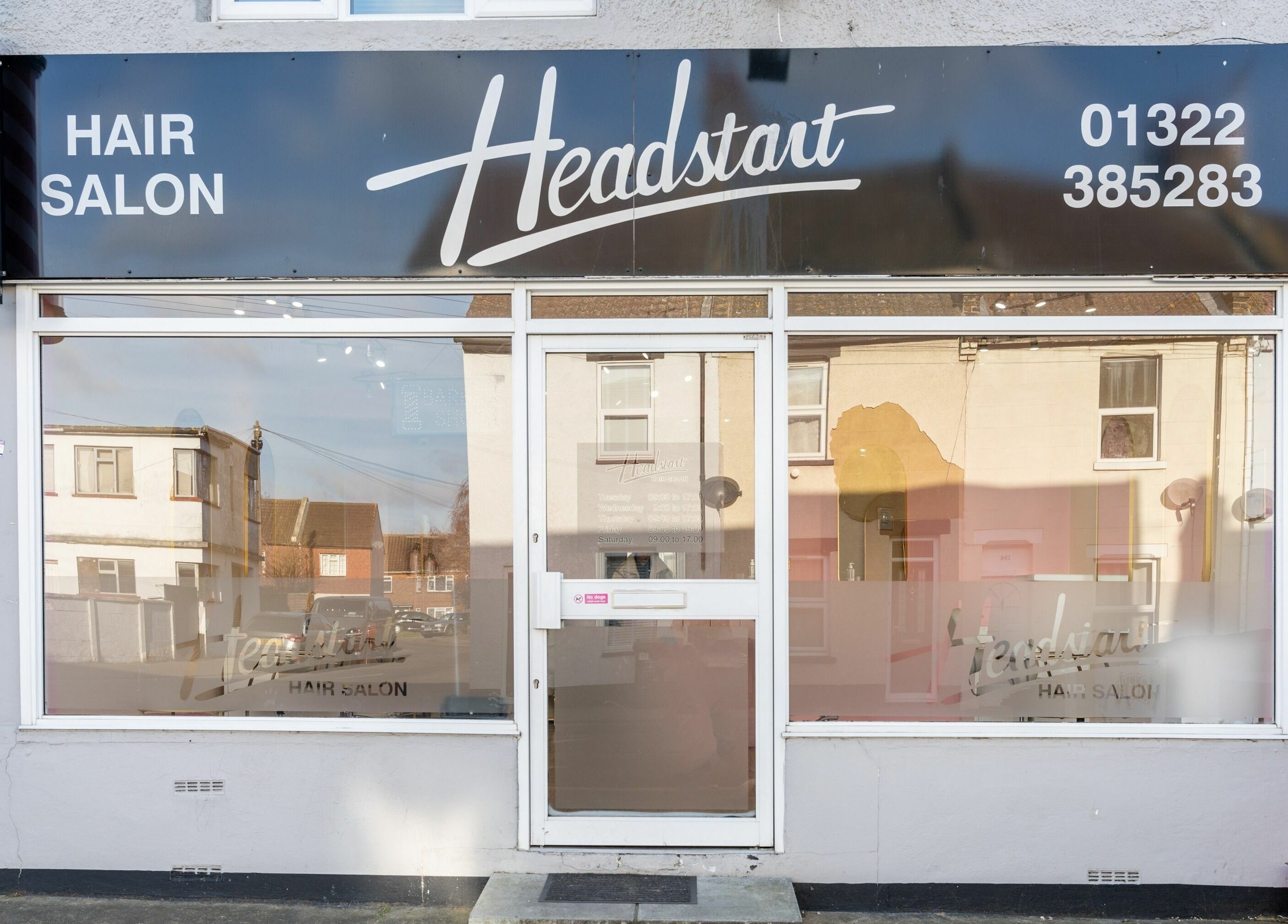 Front view of Head Start hair salon located in Swanscombe, England, GB.
