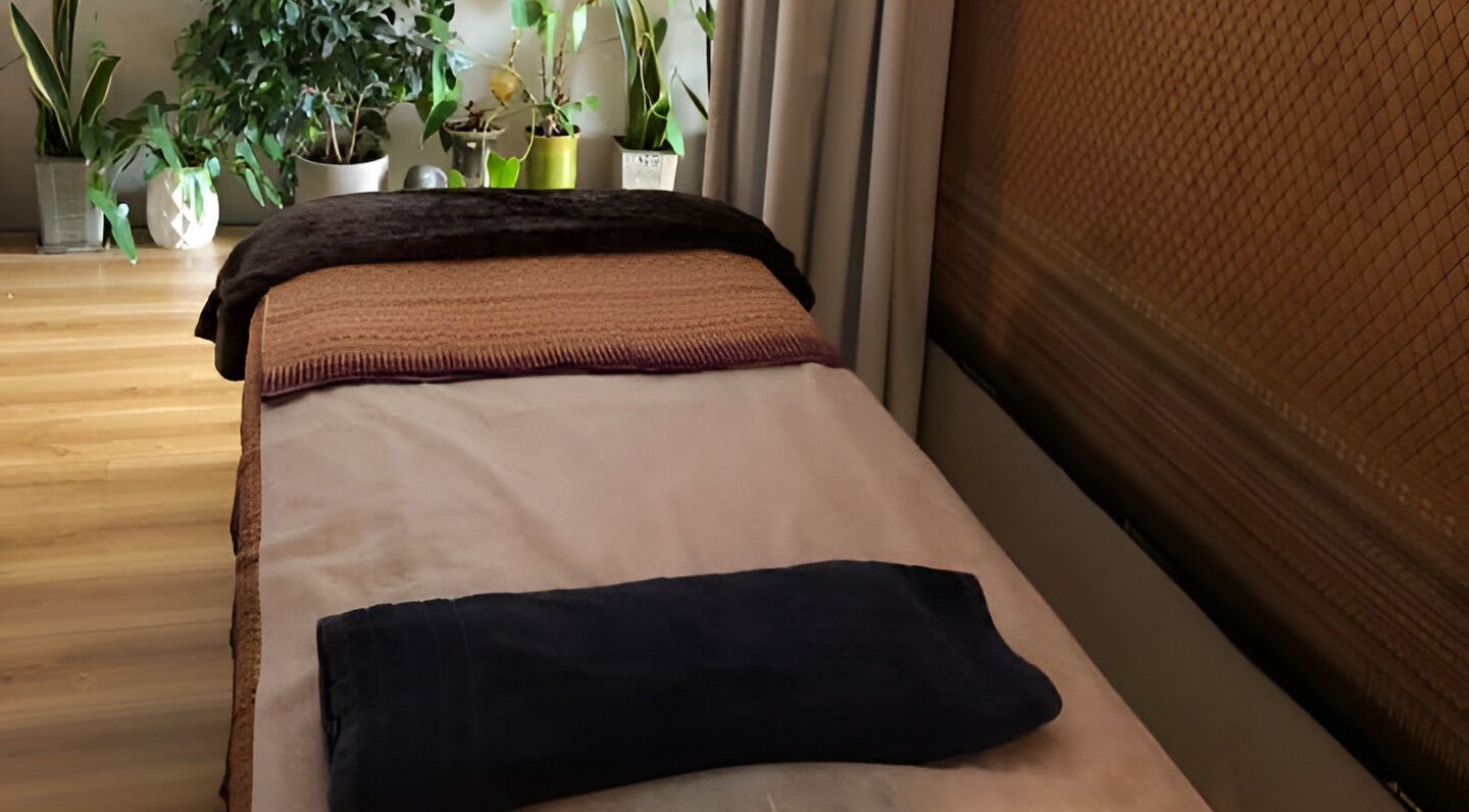 Relaxing massage room at Chantara Massage, 351 Broadway Avenue Terrace End, Palmerston North, Manawatu-Wanganui, NZ.