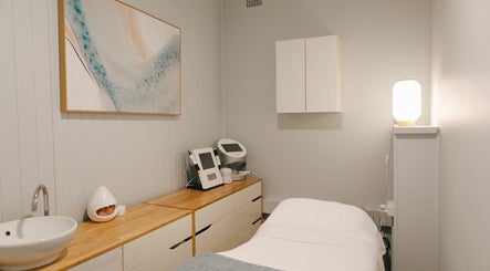 Facial Attraction Dermal & Beauty Clinic image 2