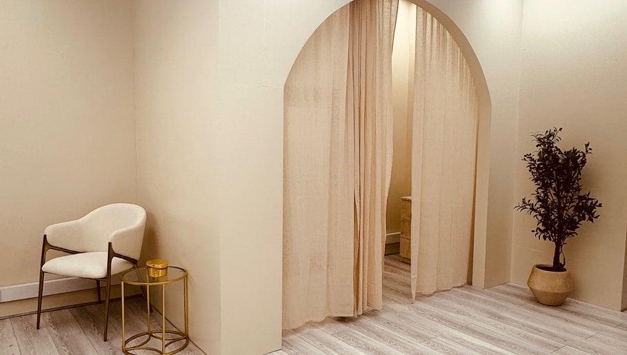 Immagine 1, Devine Beauty Spa and Skin Clinic