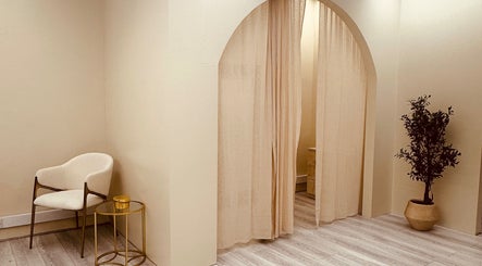 Devine Beauty Spa and Skin Clinic