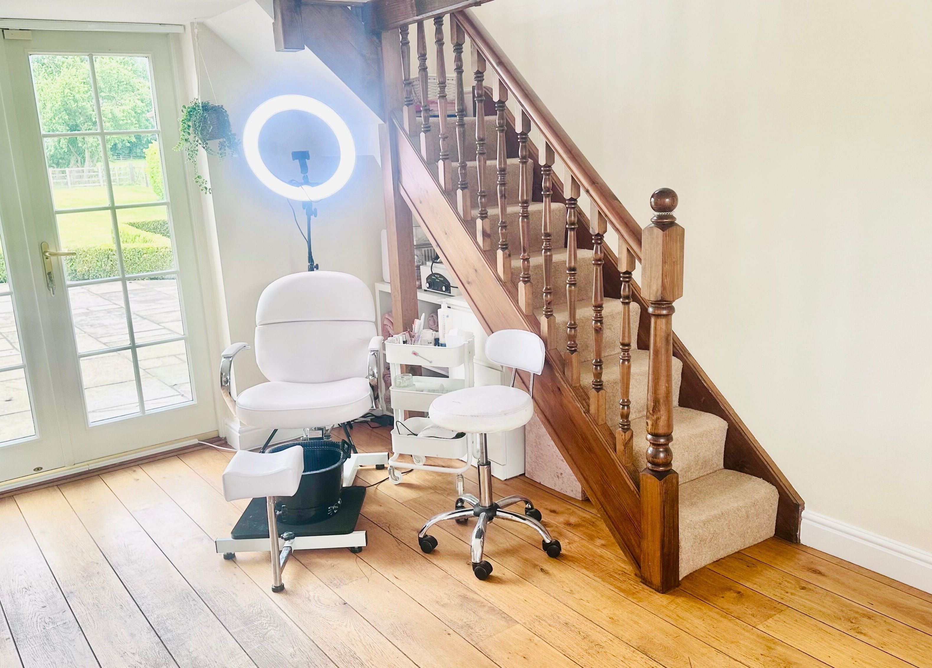 Cozy beauty treatment area at La Bonne Vie in Cawood, England, GB with natural light and modern decor.