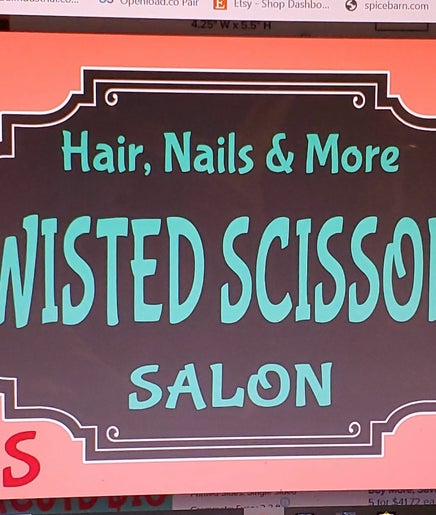 Twisted Scissors Salon, bilde 2