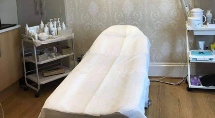 E Hairdressing