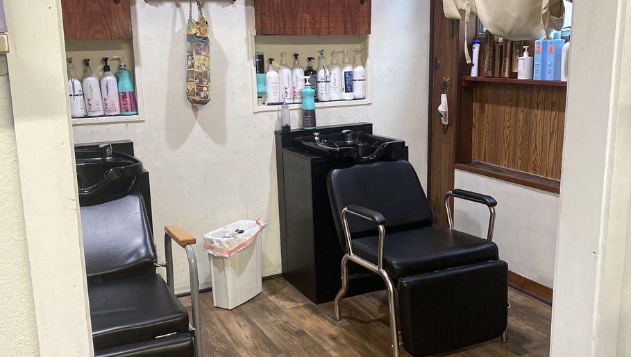 Hairitage Salon, bilde 1