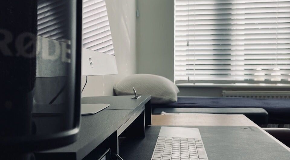 Calm workspace at Neil Cox Hypnotherapy, showcasing a serene ambiance in Hayle, England, GB.