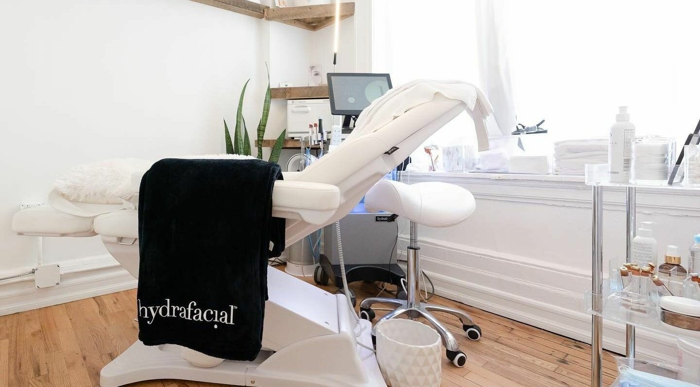 Luxurious HydraFacial chair at Alchemy Space, New York, New York, US offering premium beauty treatments.