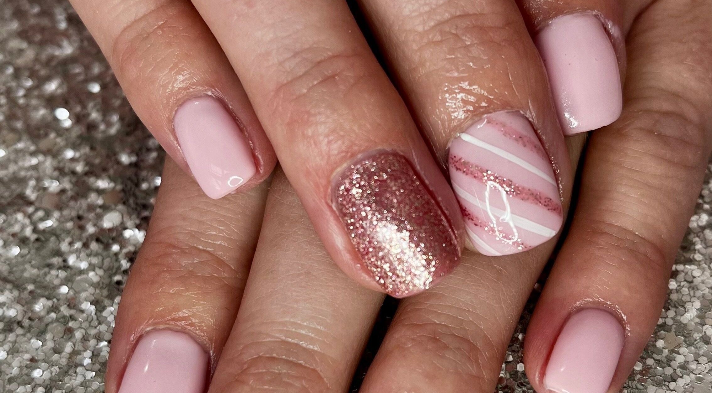 Stylish pink and glitter nail art by Beauty By Tl in Gqeberha, Eastern Cape, ZA. Perfect for any occasion.