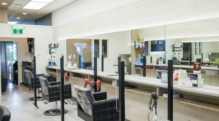 L'Atelier Grace Hair Salon Bild 2